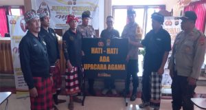 Mebraya : Giat Rutin Kapolres Jembrana Didampingi Kapolsek Melaya Dalam Jum’at Curhat