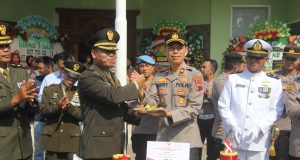 Di HUT Ke-78 TNI, Kodim 0719/Jepara Terima Surprise Dari Polres Jepara