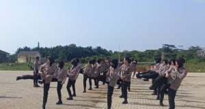 Jelang Pemilu 2024, Polwan Polres Kubu Raya Mantapkan Ilmu Beladiri Polri