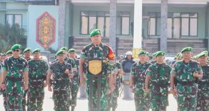 Pangdam XII/Tpr Beserta Prajurit Ikuti Apel Kesiapan Pengamanan Pemilu Dipimpin Oleh Kasad
