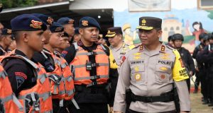 Kapolda DIY Pimpin Apel Gelar Pasukan Dan Peralatan Untuk Kesiapan Pengamanan Pemilu 2024 Di Mako Brimob Polda DIY