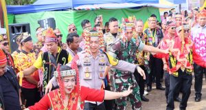 Kapolres Ketapang Hadiri Pembukaan Pentas Seni Budaya Dayak Kabupaten Ketapang