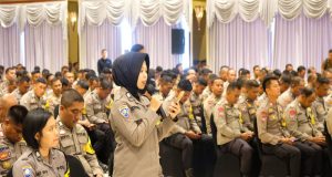 Kumpulkan Bhabinkamtibmas Jelang Pemilu 2024, Kapolda Sulteng kembali tekankan Netralitas Polri