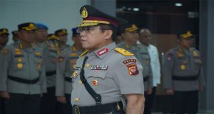 Kapolda Kalbar Beserta Jajaran, Melaksanakan Prosesi Pelepasan Purna Tugas Brigjen Pol Drs. Reguel Siagian