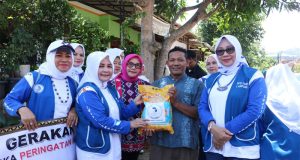 DPD IWAPI Lampung Kembali Salurkan Bantuan Sembako Program SiGer