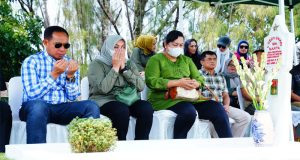 Kunjungi Bandung, Panglima TNI Ziarah ke Makam Ayahanda