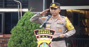 Apel Jam Pimpinan Polres Jembrana: Kapolres Berbagi Pesan dan Kesan Diakhir Masa Kepemimpinannya