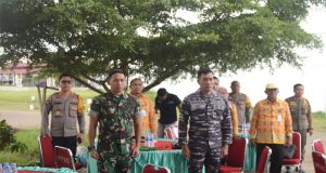 Pelihara Semangat Juang, Dandim 1203/Ktp Bersama Forkopimda Tanam Pohon Dalam Kegiatan Karya bakti TNI Hari Juang TNI AD Ke-78 Tahun 2023