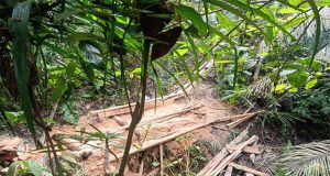 Proyek Pembangunan Jembatan Di Hutabayuraja, Terkesan Asal Jadi