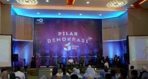 Dalam Upaya Menjaga Pemilu Yang Aman Dan Damai, Polda Kalbar Bersama Forkopimda Dan TVRI Menggelar Acara Bertajuk” Pilar Demokrasi