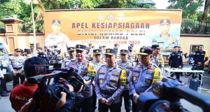 Kadiv Humas Tekankan Beberapa Hal Saat Gelar Apel Kesiapsiagaan Satgas Humas Polri Pengamanan Nataru