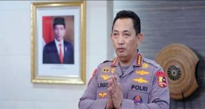Kapolri Ucapkan Selamat Natal dan Tahun Baru : Mari Rayakan Penuh Kedamaian