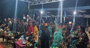 Mengawali 2024 Kapolsek Reteh AKP Herman, SH dan Warga Bersatu dalam Doa Bersama yang Penuh Makna