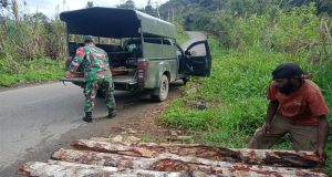Wujud Nyata Babinsa Manunggal Bersama Rakyat, Babinsa Bantu Warga Binaan