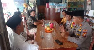 Kapolsek Reteh, AKP. Herman, S.H, Menghimbau Pemilu Damai dalam Coffe Morning di Famili Raya