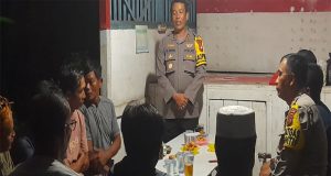 Dialog Kamtibmas Kapolres Sekadau dengan Awak Satkamling Nirboyo