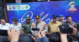 Kapolda Kalbar Bersama Forkopimda Pimpin Apel Deklarasi Kalbar Zero Knalpot Brong