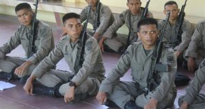 Dansat Brimob Beri Arahan Personil Remaja : Brimob itu Lapis Kekuatan Terakhir Polri