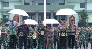 Wakapolda Kalbar Hadiri Apel Gelar Pasukan Pengamanan Pemilu 2024 di Kodam XII/Tanjungpura