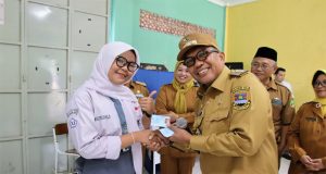 Pemda Bandung Barat Terus Bergerak Kejar Target Perekaman e – KTP Untuk Pemilih Pemula