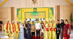 Mewakili Plt Bupati Langkat, Asisten Adm Umum Musti menghadiri Grand Final Putra-Putri Langkat