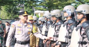 Polda Kalbar Laksanakan Apel Gelar Pasukan Ops Liong Kapuas 2024