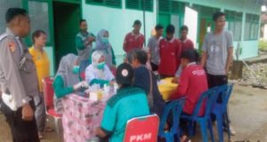 Kesehatan Petugas Pemilu 2024 Dijaga, KAPOLSEK Reteh dan Tim Beraksi