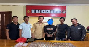 Terduga pelaku tindak pidana Narkotika jenis ganja dibekuk satresnarkoba Polres Nabire