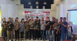 Polsek Reteh Dukung Suksesnya Pemilu 2024 Melalui Bimtek Saksi Parpol