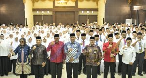 Bimtek PPIH dan PHD Embarkasi Padang, Gubernur Mahyeldi Berharap Petugas Haji Bimbing Jemaah Menuju Haji yang Mabrur