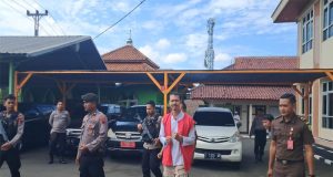 Sidang Perkara UU ITE Terdakwa Daniel FMT Pembacaan Sela Diajukan Tim Kuasa Hukum Terdakwa Ditolak Seluruhnya Oleh Majelis Hakim