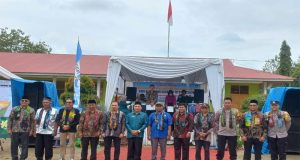 Mukhlis, S.Pd-Kepsek SMKN 1 Padang Gelugur-Pasaman: Pentas Seni dan Pelepasan Siswa Kelas XII-Sukses dan memukau