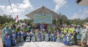 Tenaga Pendidik Bangka Tengah Studi Tiru Ke KB Alam Telubang Desa Bentaian