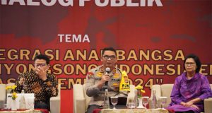 Kapolda DIY Menjadi Pemateri Dalam Dialog Publik Integrasi Anak Bangsa Dalam Menyongsong Indonesia Emas Pasca Pemilu 2024