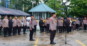 Amankan Rekapitulasi Pemilu 2024 Tingkat Provinsi Kalbar, Satgas OMB Kapuas 2024 Apel Siaga Di Lapangan Parkir Hotel Golden Tulip Pontianak