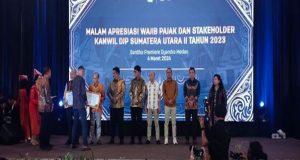 Pemerintah Kabupaten Humbahas Terima Penghargaaan dari Kanwil DJP Sumut II Medan