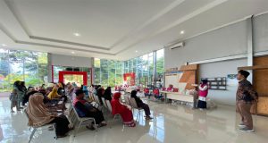 Bulan Ramadhan UBP Saguling Berbagi Kebahagiaan Kepada Yatim dan Dhuafa