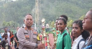 AKBP Herzoni Saragih Dukung Pengembangan Bakat Olahraga Sepak Bola Anak-anak Papua