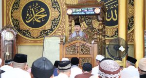 Sholat Ied 1445 H Di Masjid Miftahul Jannah, Kapolres Ketapang AKBP Tommy Ferdian Ditunjuk Menjadi Khatib