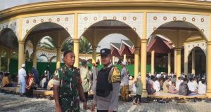 Pengamanan Sholat Idul Fitri 1445 H, Kodim 1014/Pbn Terjunkan Personelnya di Sejumlah Mesjid