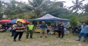 Menjadi Salah Tujuan Wisata Saat Libur Lebaran, Objek Wisata Pesisir Pantai Kubu Dijaga Aparat Gabungan