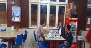 Pengabdian Tanpa Batas Seorang H. Buyung