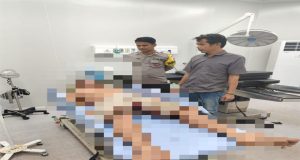 Seorang Warga Diketapang Diduga Bunuh Diri Dengan Cara Melukai Lehernya