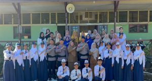 Brimob Go To School Ajarkan Nilai-Nilai Pancasila Sejak Dini Kepada Generasi Penerus Bangsa