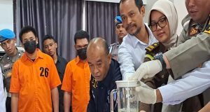 Polres Tabalong Musnahkan 177,22 Gram Sabu Didepan Para Tersangka