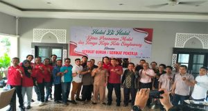 Dinas Penanaman Modal dan Tenaga Kerja Kota Singkawang Bersama Polres Singkawang dan Serikat Buruh/Serikat Pekerja Menggelar Halal Bihalal
