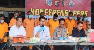 Usai Di Perkosa, “V” Korban Di Masukin Dua Buah Jagung, Felix Auparai Berharap Pelaku Di Hukum Seberat – Beratnya