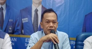 Jenazah Joko Santoso, Bakal Calon Bupati Tanggamus juga Anggota DPRD Lampung saat Berada di RS Secanti Gisting, Minggu 12 Mei 2024 Tanggamus Perbesar