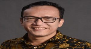 Tokoh Relawan Meminta Para Petinggi PDI Perjuangan Menggunakan Puisi Soekarno