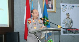 Bangun Kemitraan Dibidang Pendidikan, Kapolda Kalbar Tandatangani MOU dan Memberikan Materi Kuliah Umum di IKIP PGRI Pontianak